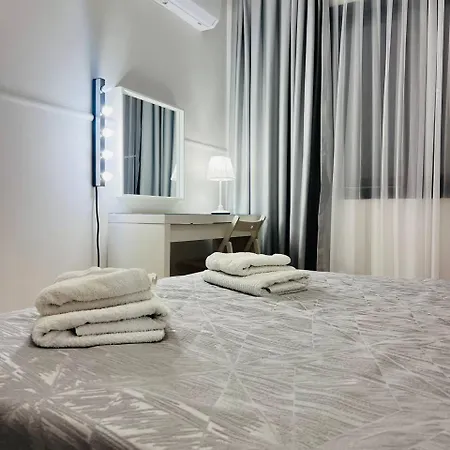 Sea View Remus Family 2 Bdr Nicosia
