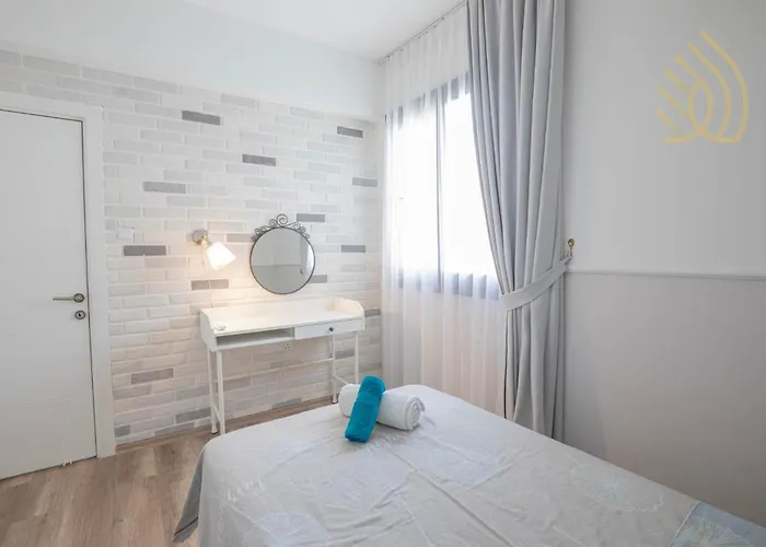 Sea View Remus Family 2 Bdr Apartment *