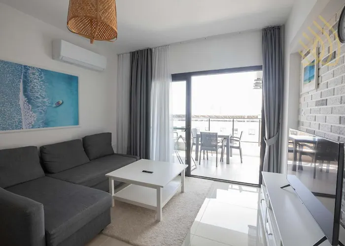 Sea View Remus Family 2 Bdr Apartment