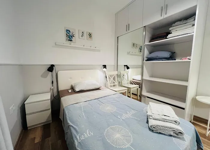 Sea View Remus Family 2 Bdr Nicosia