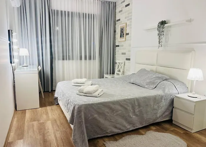 Sea View Remus Family 2 Bdr Appartamento