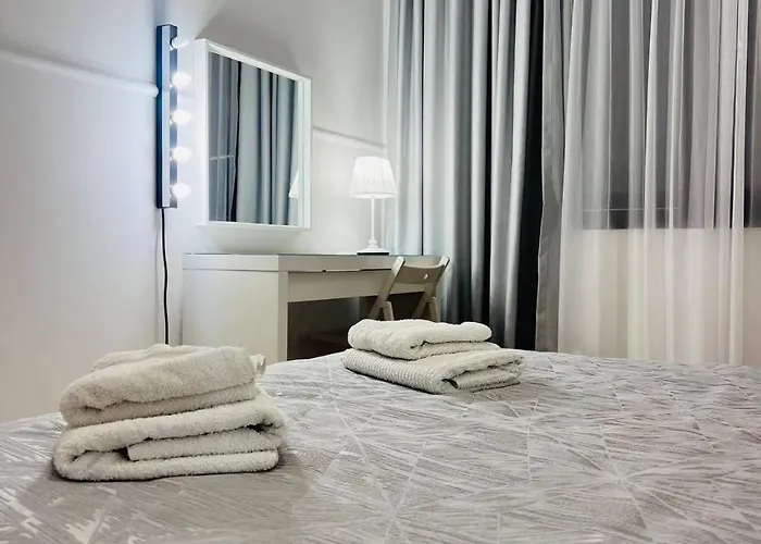 Sea View Remus Family 2 Bdr Nicosia